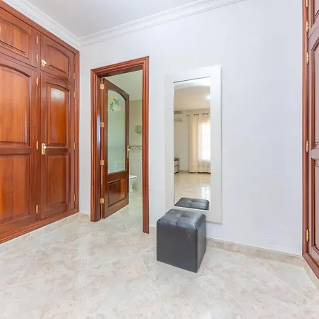Villa Magdalena Gomila Marimon -llac Blau-